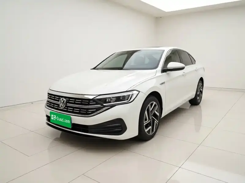 Volkswagen Sagitar, 2022