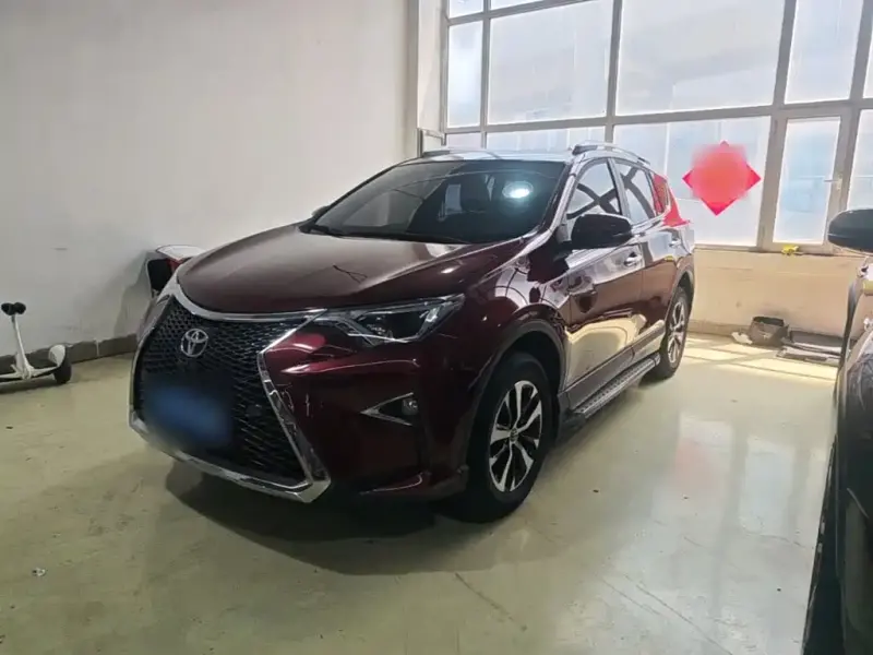 Toyota RAV4, 2019 — фото 1