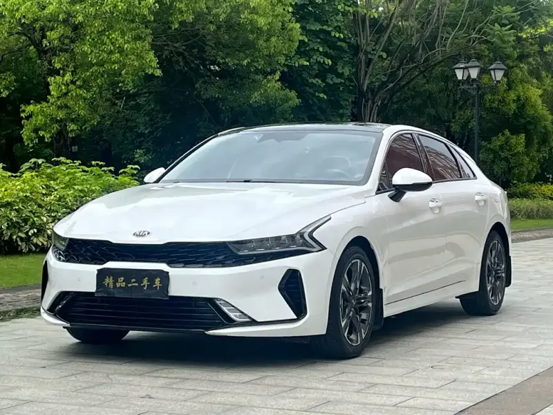 Kia K5, 2021