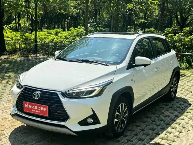 Toyota Yaris L, 2023