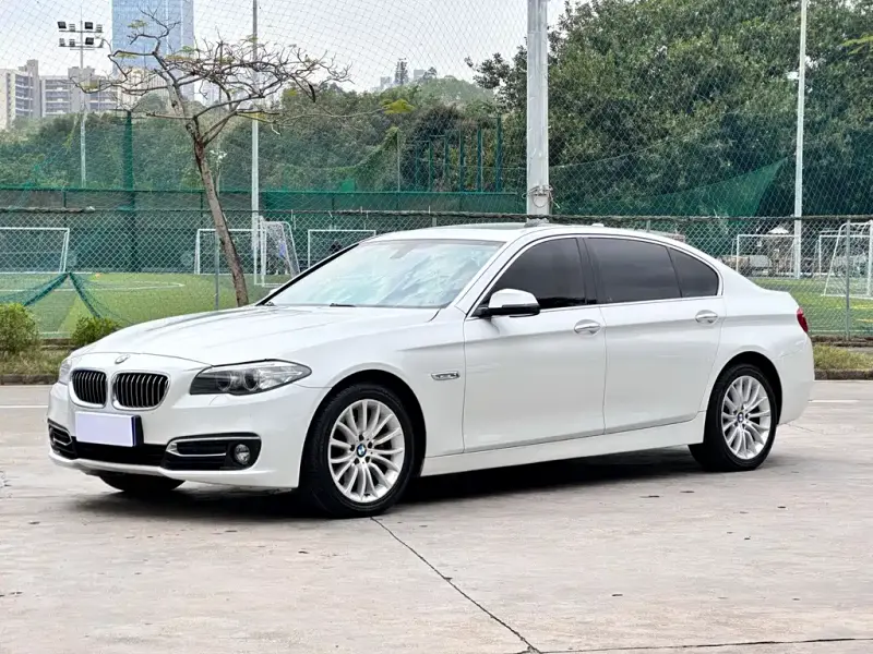 BMW 5 Series, 2016
