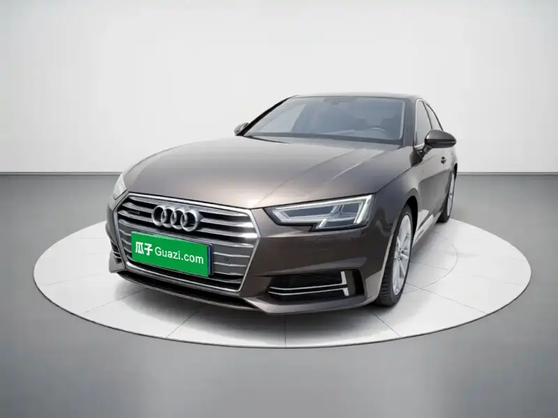Audi A4L, 2018 — фото 1