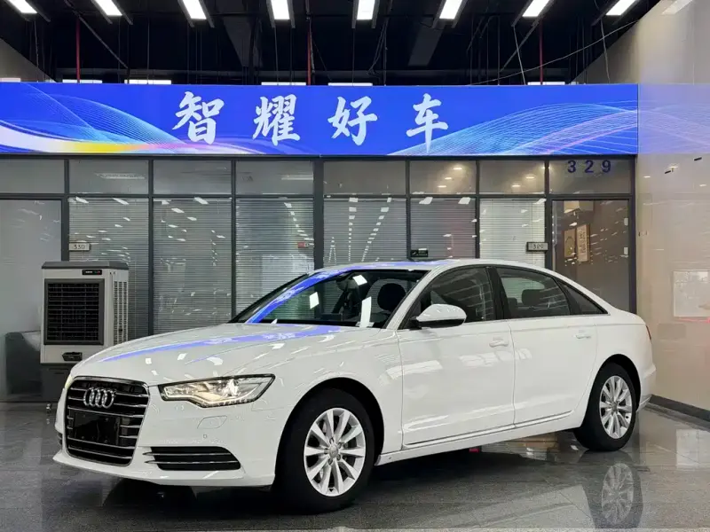Audi A6L, 2015