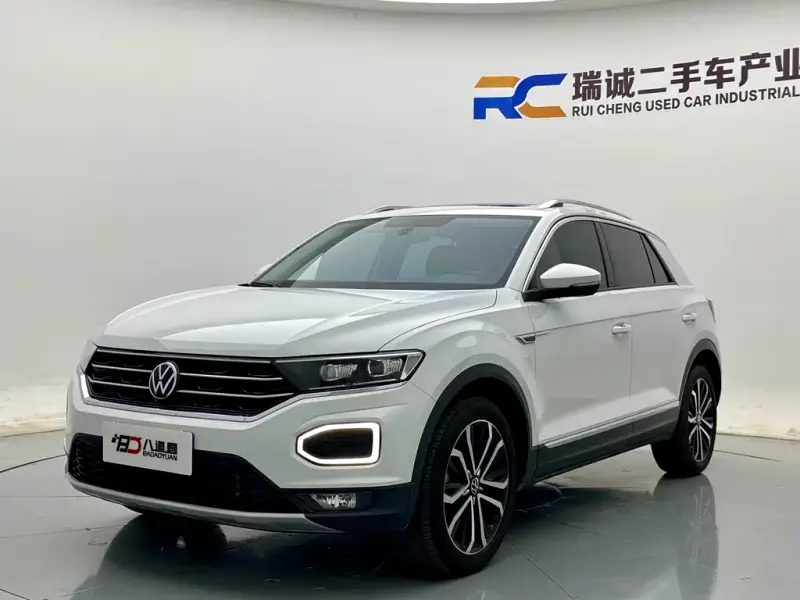 Volkswagen T-Roc, 2022