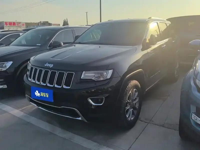 Jeep Grand Cherokee (Import), 2016