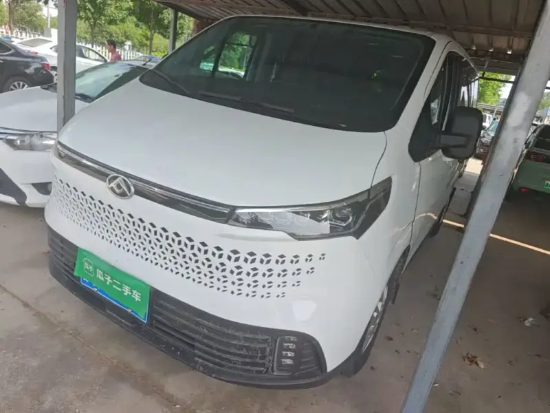 Maxus V70, 2024