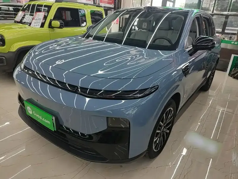 Leapmotor B10, 2025