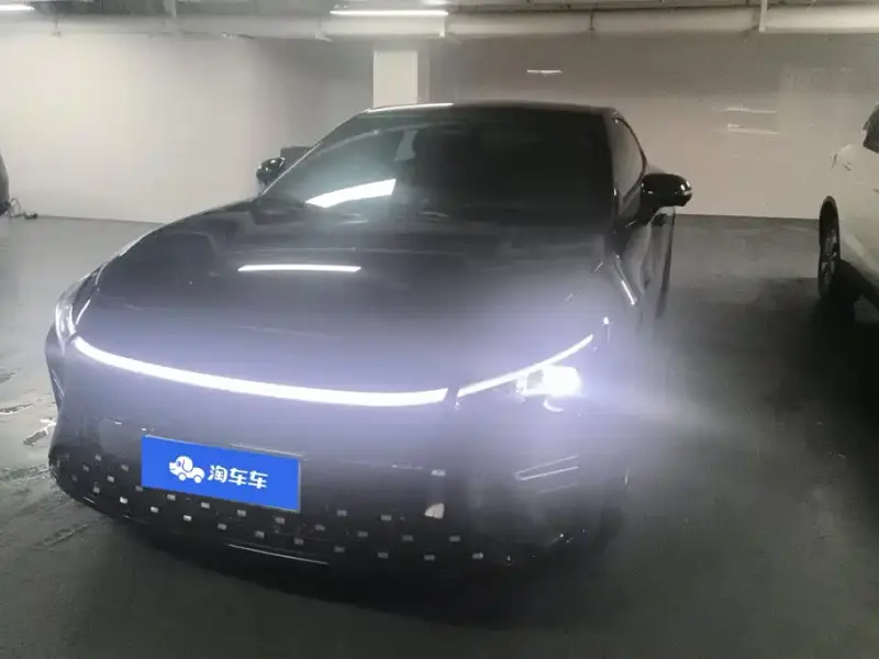 Exeed ES, 2025