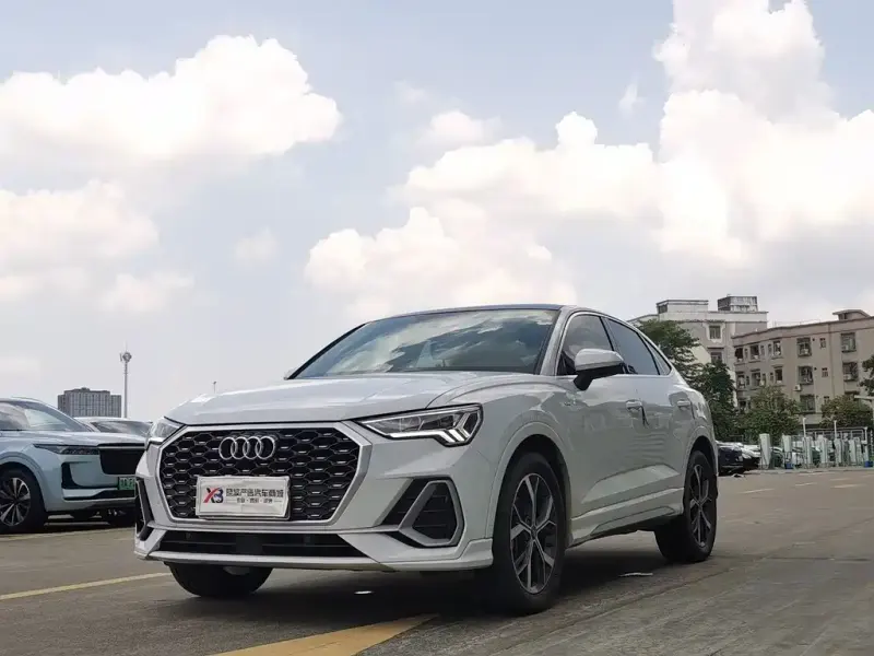 Audi Q3 Sportback, 2022