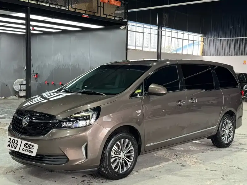 Buick GL8, 2022
