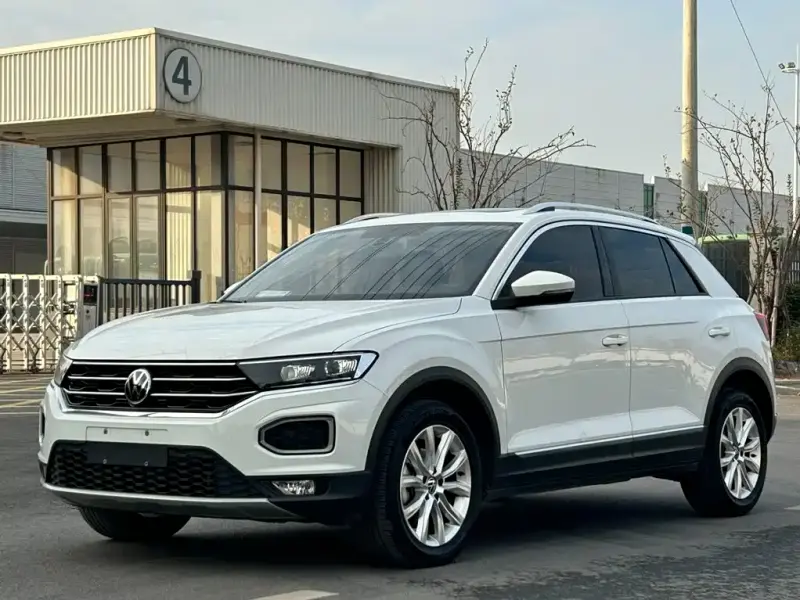 Volkswagen T-Roc, 2022