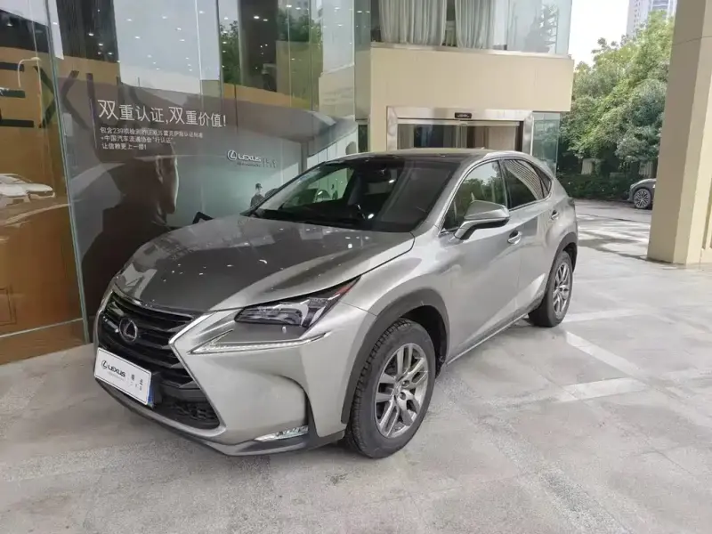 Lexus NX, 2016