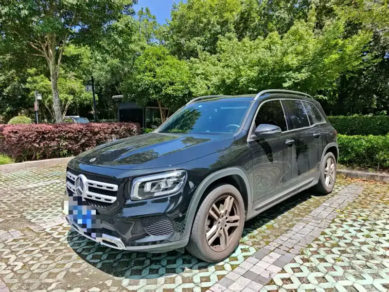 Mercedes-Benz GLB, 2022