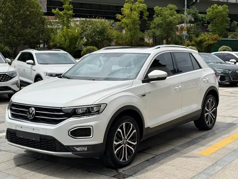 Volkswagen T-Roc, 2023