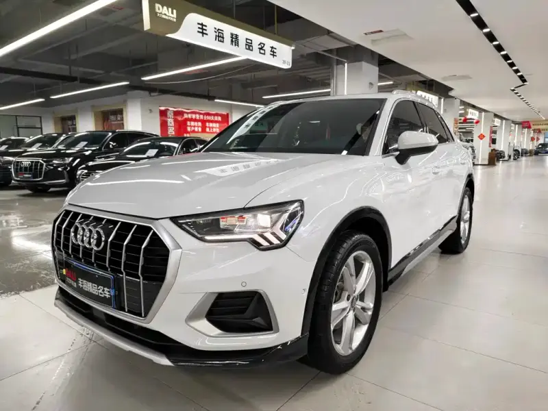 Audi Q3, 2021
