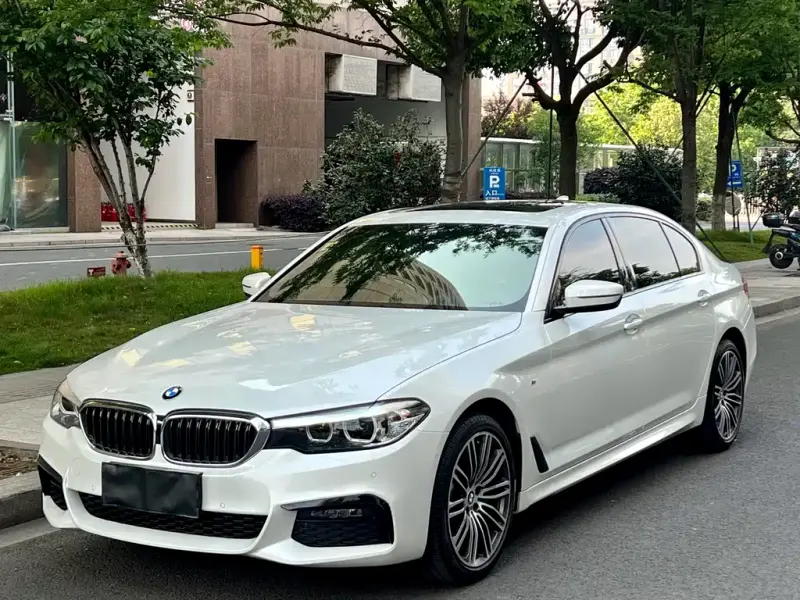 BMW 5 Series, 2018