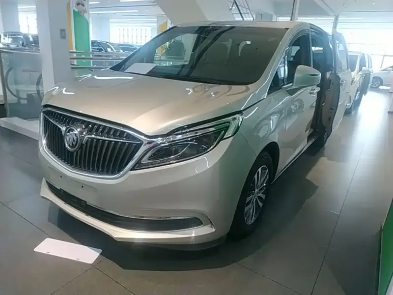 Buick GL8, 2017