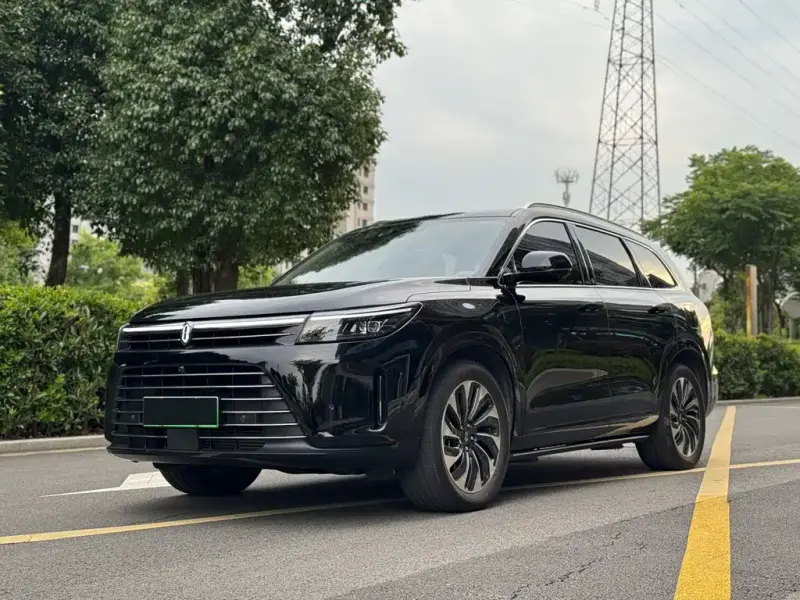 AITO M7, 2023