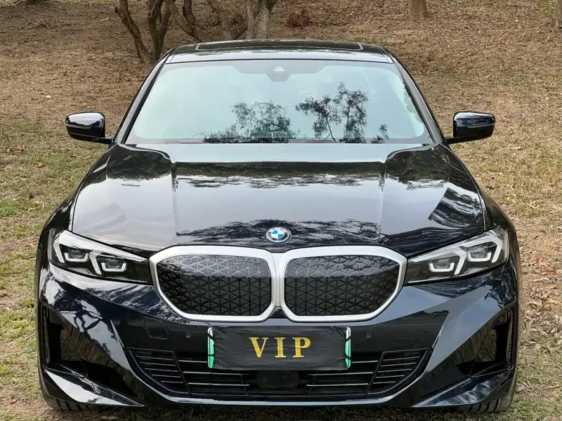 BMW i3, 2025