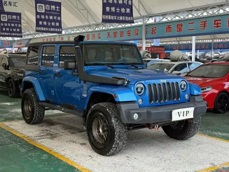 Jeep Wrangler, 2015
