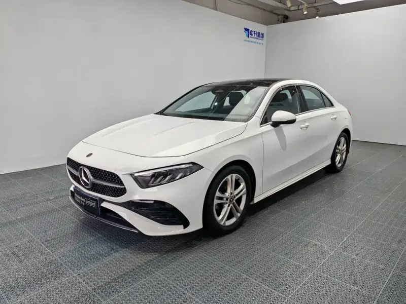 Mercedes-Benz A-Class, 2023 — фото 1