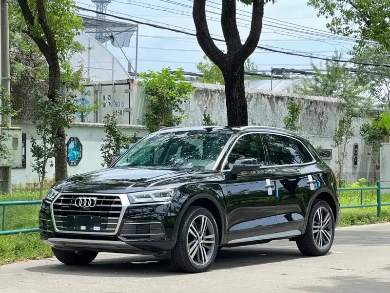 Audi Q5L, 2020