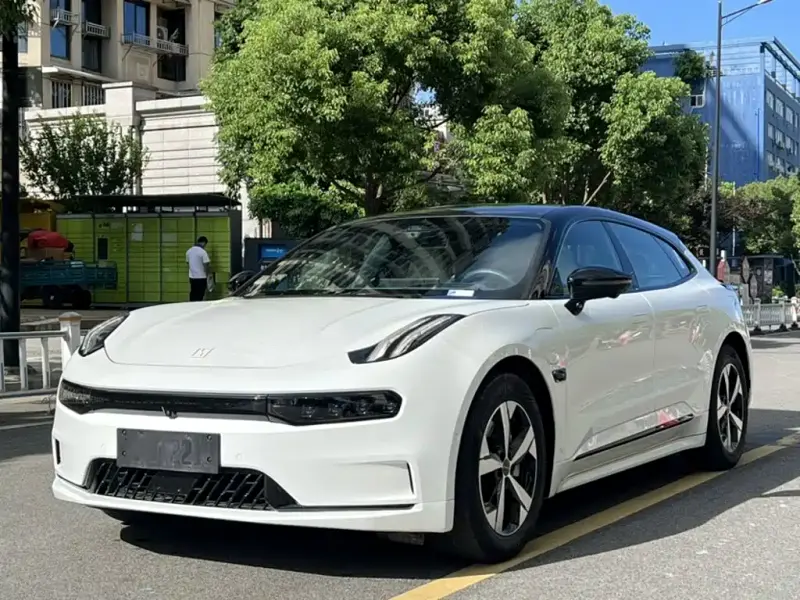Zeekr 001, 2022