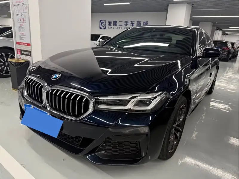 BMW 5 Series, 2023