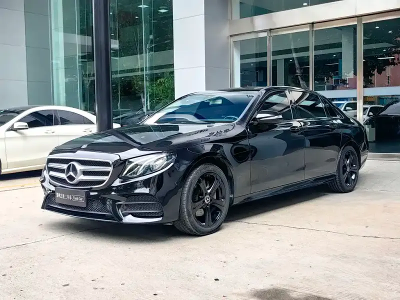 Mercedes-Benz E-Class, 2020 — фото 1