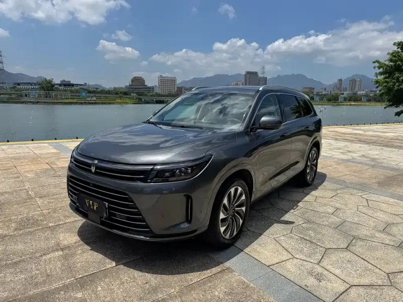 AITO M7, 2024