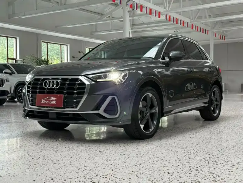 Audi Q3, 2022