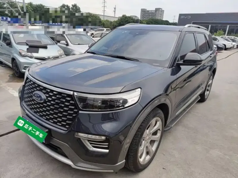 Ford Explorer, 2022
