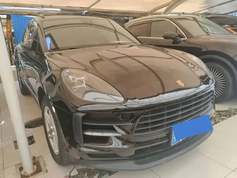 Porsche Macan, 2020