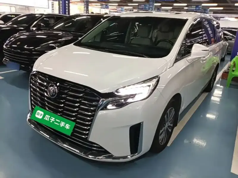 Buick GL8, 2022