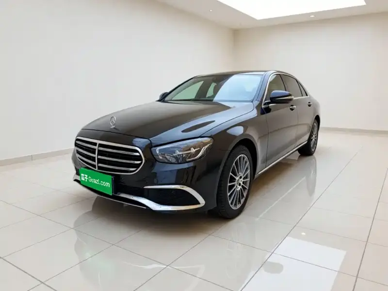 Mercedes-Benz E-Class, 2023 — фото 1