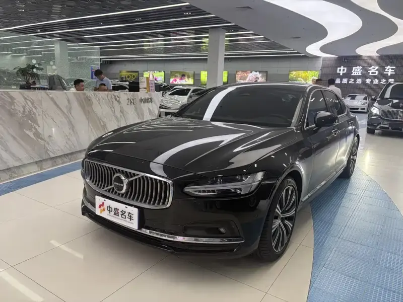 Volvo S90, 2022