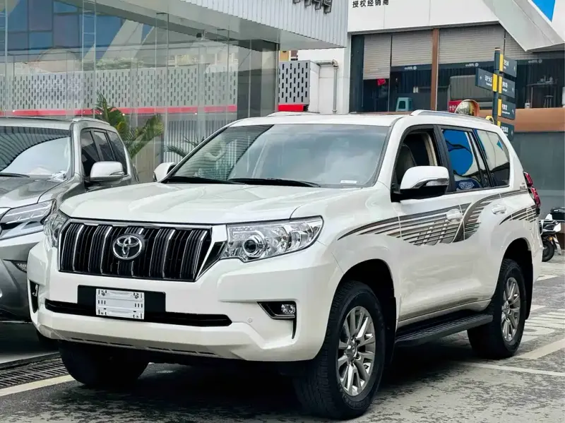 Toyota Prado (Import), 2019 — фото 1