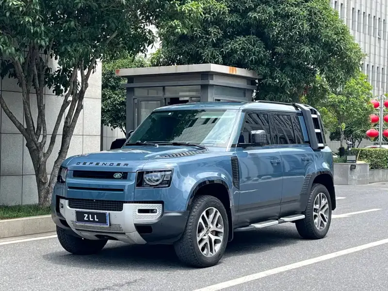 Land Rover Defender, 2021
