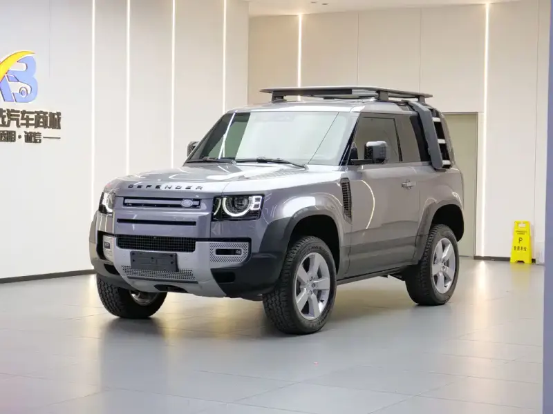 Land Rover Defender, 2023