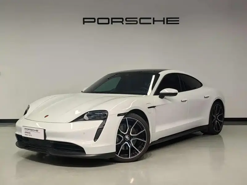 Porsche Taycan, 2024