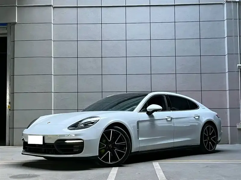 Porsche Panamera, 2021