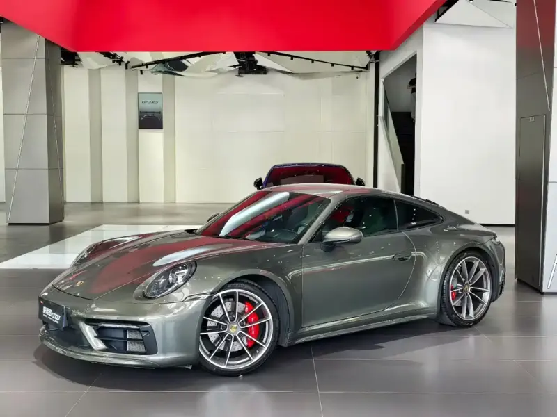 Porsche 911, 2022