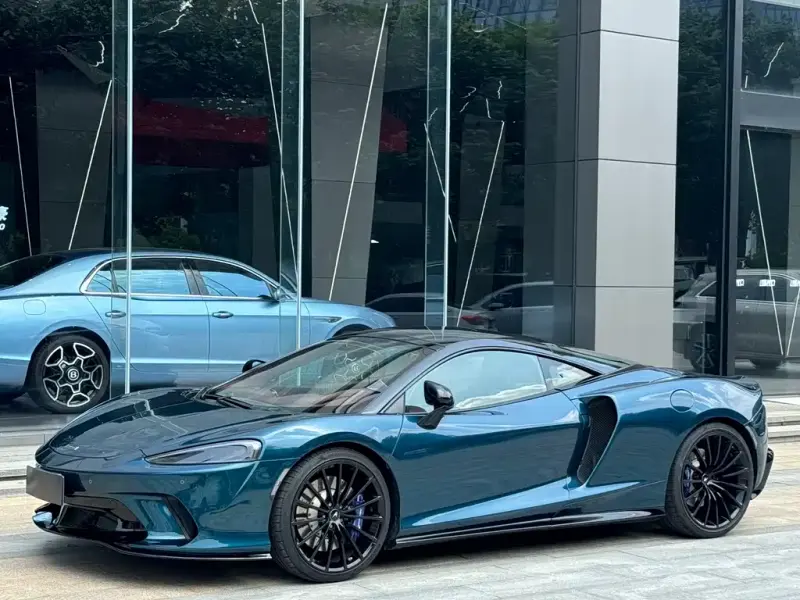 McLaren GT, 2020