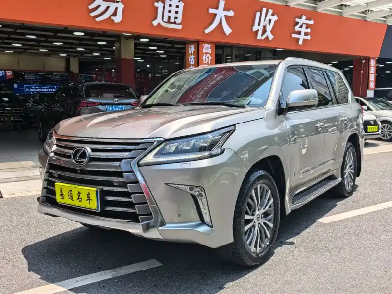 Lexus LX, 2019