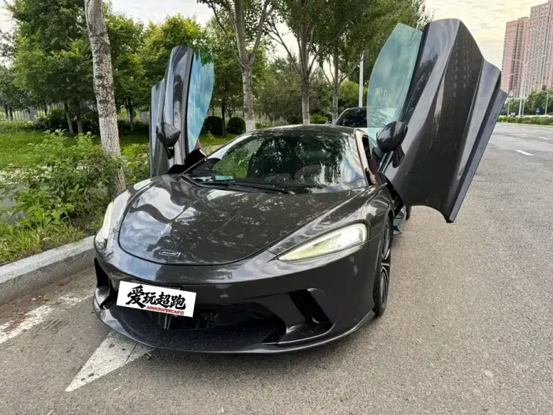 McLaren GT, 2020