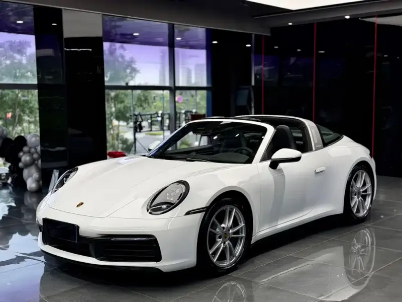 Porsche 911, 2022