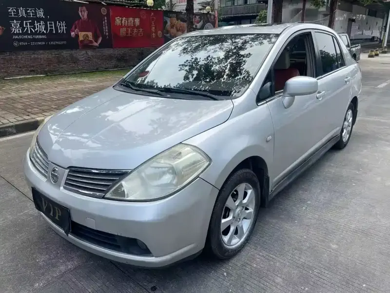 Nissan Tiida, 2007 — фото 1