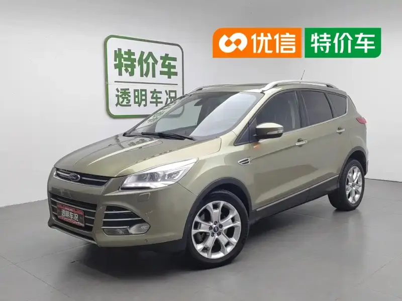 Ford Kuga, 2013