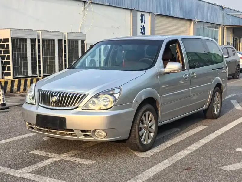 Buick GL8, 2014