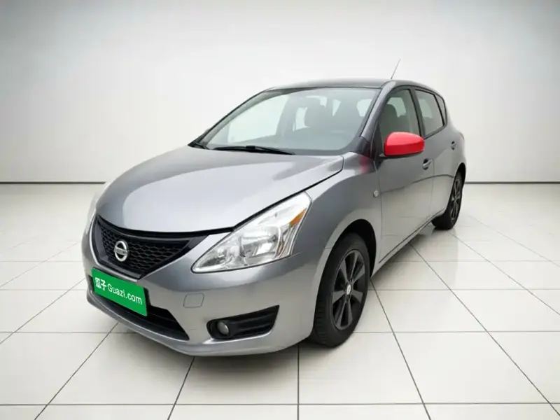 Nissan Tiida, 2015